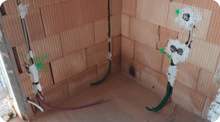 Új villamos rendszer kiépítése